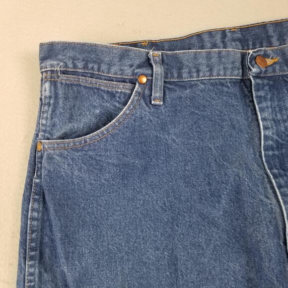 Wrangler Jeans Mens 40x34 Blue Cowboy Cut Original Fit Straight Leg Denim 13MWZ - Picture 3 of 13